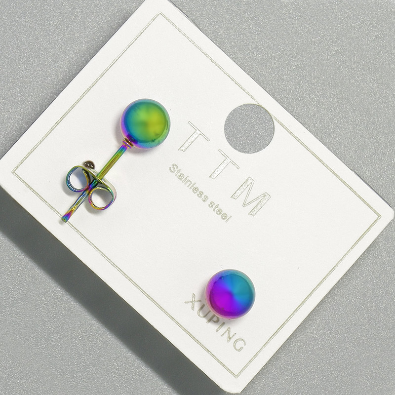 Xuping-Ohrstecker mit dem Farbton „Benzin“, Durchmesser 6 mm+