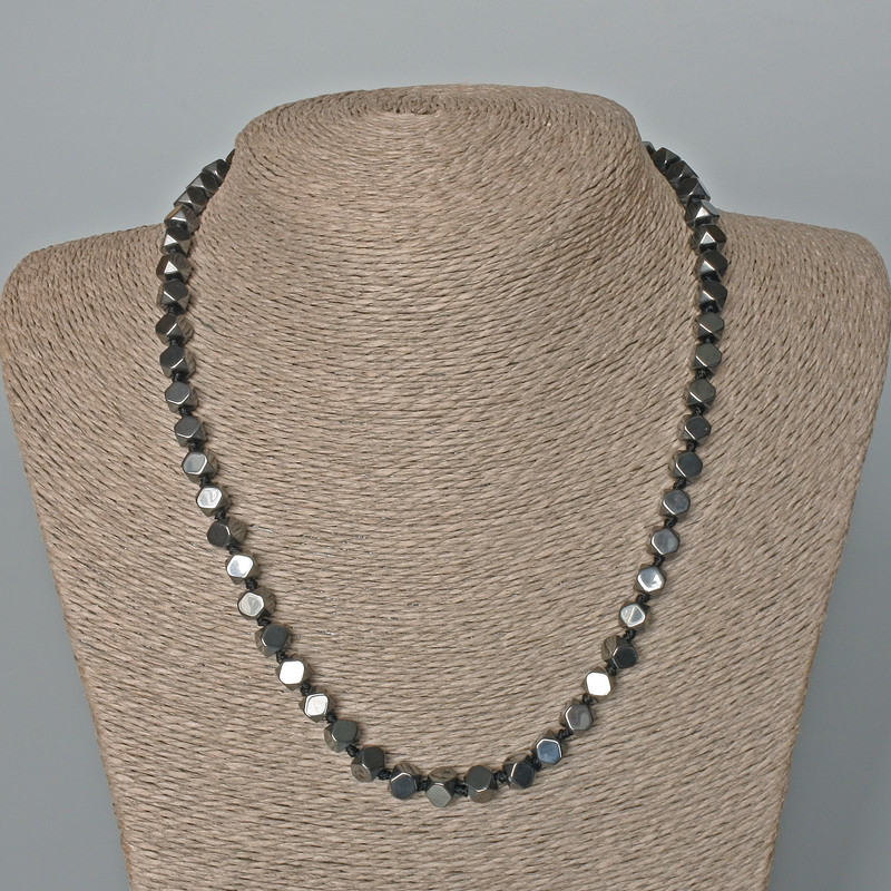 Hämatit-Kette, facettierte Würfel, Größe 6×6 mm, Länge 47 cm ±