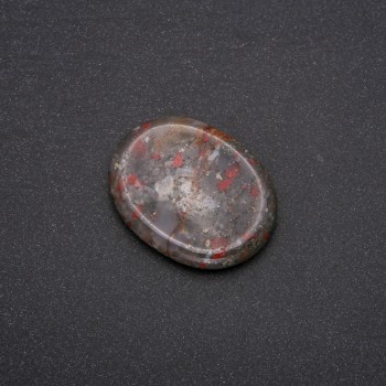 Guasha-Schaber für das Gesicht aus Heliotrop-Jaspis, 45,5 × 35,5 mm