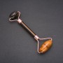 Rollenmassagegerät aus Stein – Tigerauge, goldfarbene Metallelemente, Länge 14,5 mm