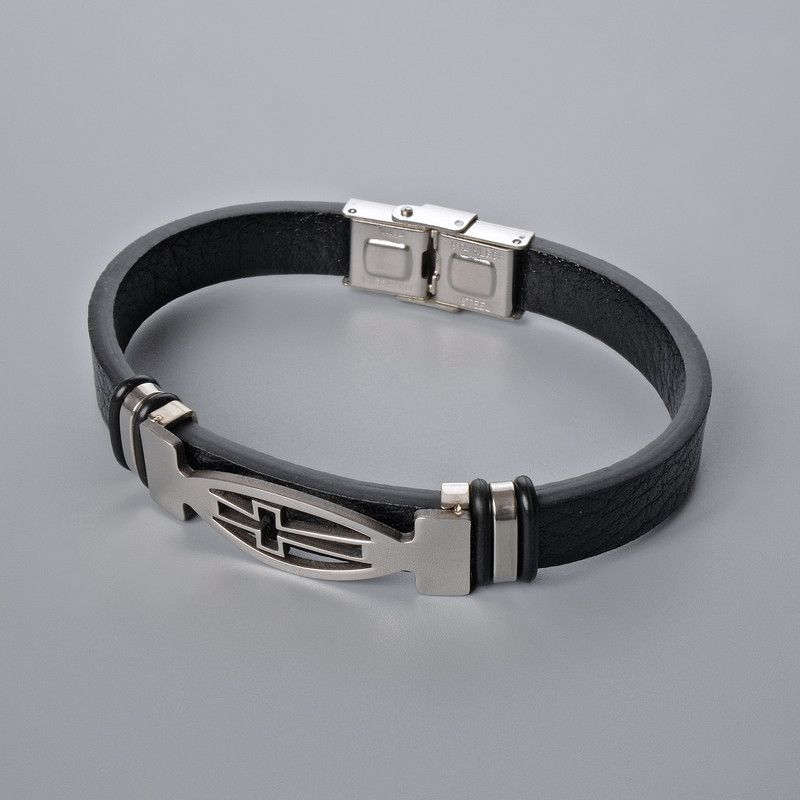Herrenarmband mit Metall-Einlagen, Länge 21 cm, Dicke ca. 10 mm, Dicke der Einlage ca. 12 mm, schwarzes Öko-Leder