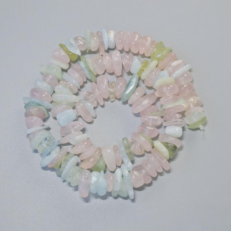 Morganit-Nuggets aus natürlichem Stein, Durchmesser 12 × 4 mm ±, Länge ca. 40 cm ±, auf einer Schnur