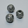 Perleinsatz mit Sternzeichen Skorpion, Durchmesser 9 × 10 mm, Lochdurchmesser ca. 4,3 mm, dunkel-silberfarbener Metallton, 1 Stück