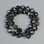 Perlen aus silberglänzendem Obsidian, natürlicher Stein, facettiert, Durchmesser 10×12 mm, Länge 36 cm, auf Schnur