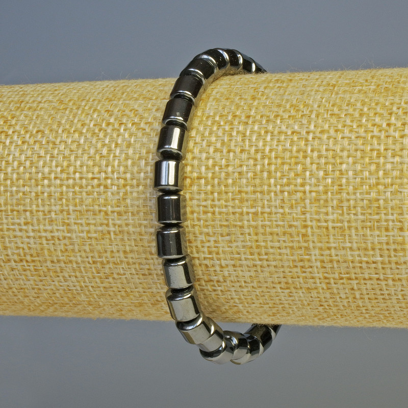 Hämatit-Zylinderarmband, schwarz, Durchmesser ca. 6×6 mm, Länge ca. 18 cm, Stretcharmband