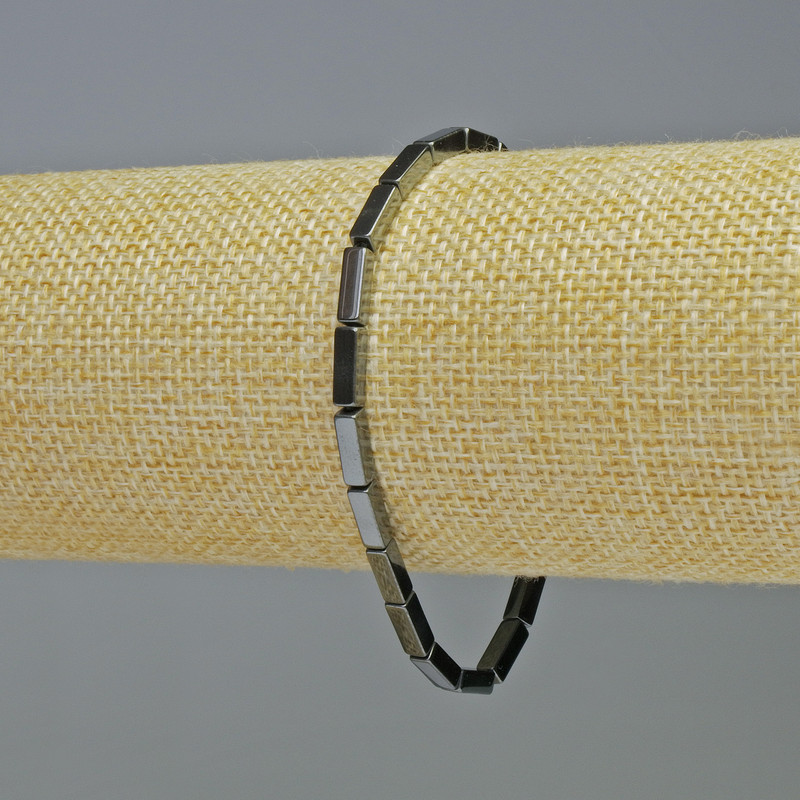 Hämatitarmband in Rechteckform, schwarz, Größe ca. 9×3 mm, Länge ca. 18 cm, Stretch-Armband