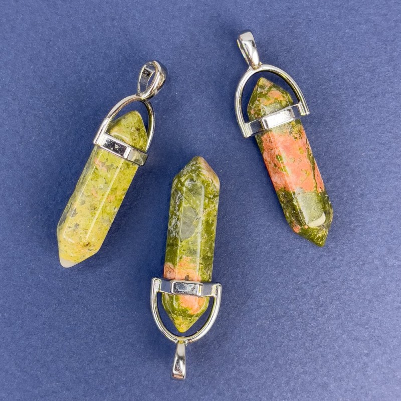 Anhänger aus Heliotrop in Sechseckform, 4 cm