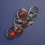 Brosche mit Karneol und grauen Strasssteinen, Metallfarbe Silber, 75×37 mm+