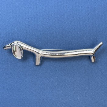 Brosche Dackel aus silbernem Metall 21×85 mm+