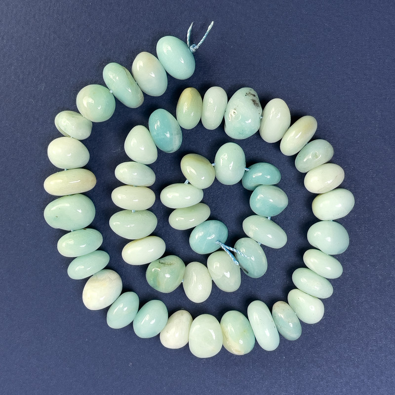 Larimar-Naturperlen, facettiert, 12–14×7–9 mm, auf Schnur, Länge ca. 38 cm+