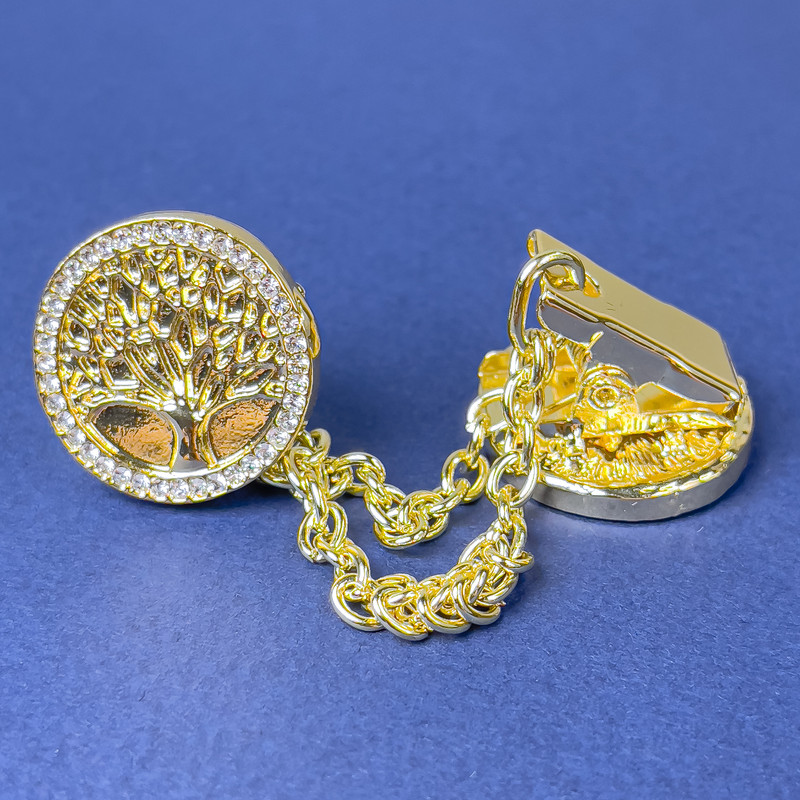 Brosche für Cardigans – goldfarbenes Metall, weiße Strasssteine, Ø ca. 20 mm, Kette ca. 9 cm