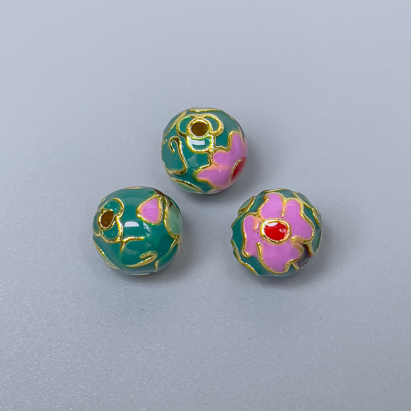 Cloisonsperle violett-grüne Emaille, Durchmesser ca. 10 mm, Lochdurchmesser 2 mm, goldfarbener Metallton, 1 Stück