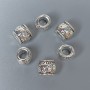 Perleinsatz aus silberfarbenem Metall, Abmessungen 9×10×9 mm, Lochdurchmesser ca. 5 mm, Verpackung 20 g (~10 Stück)