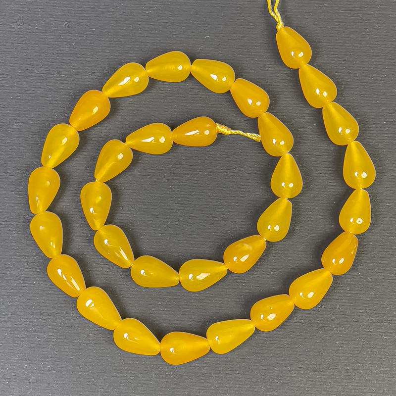 Citrin-Perlen Tropfenform 12×8–4 mm ± auf dem Faden, Länge ca. 38 cm+