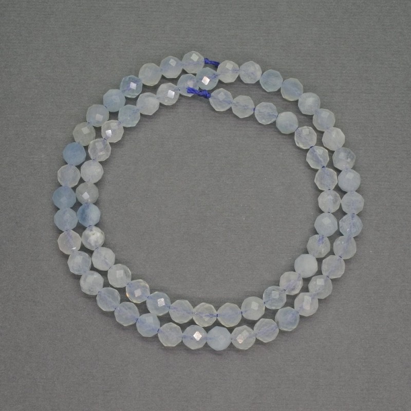 Aquamarin-Naturperlen, facettierte Kugeln, Durchmesser ca. 5 mm, Länge ca. 39 cm