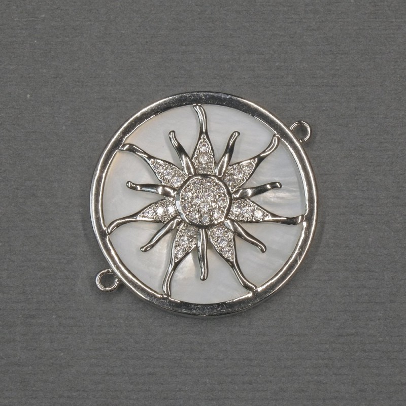Verbindungsstück Sonne mit natürlichem Perlmutt, 25×30×3 mm ± silberfarbenem Metall