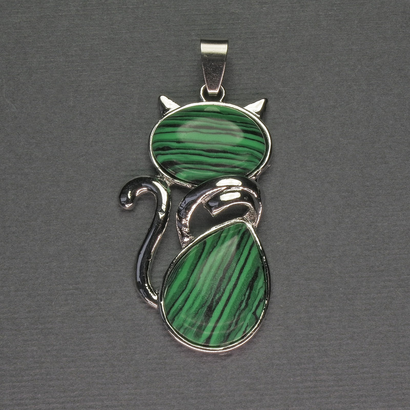 Anhänger Katze aus Malachit, 25×51 mm ± silberfarbenes Metall