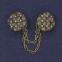 Brosche für Cardigans – bronzenfarbene Ausführung, weiße Strasssteine, Metall, Durchmesser ca. 20 mm, Kette, Länge ca. 9 cm+