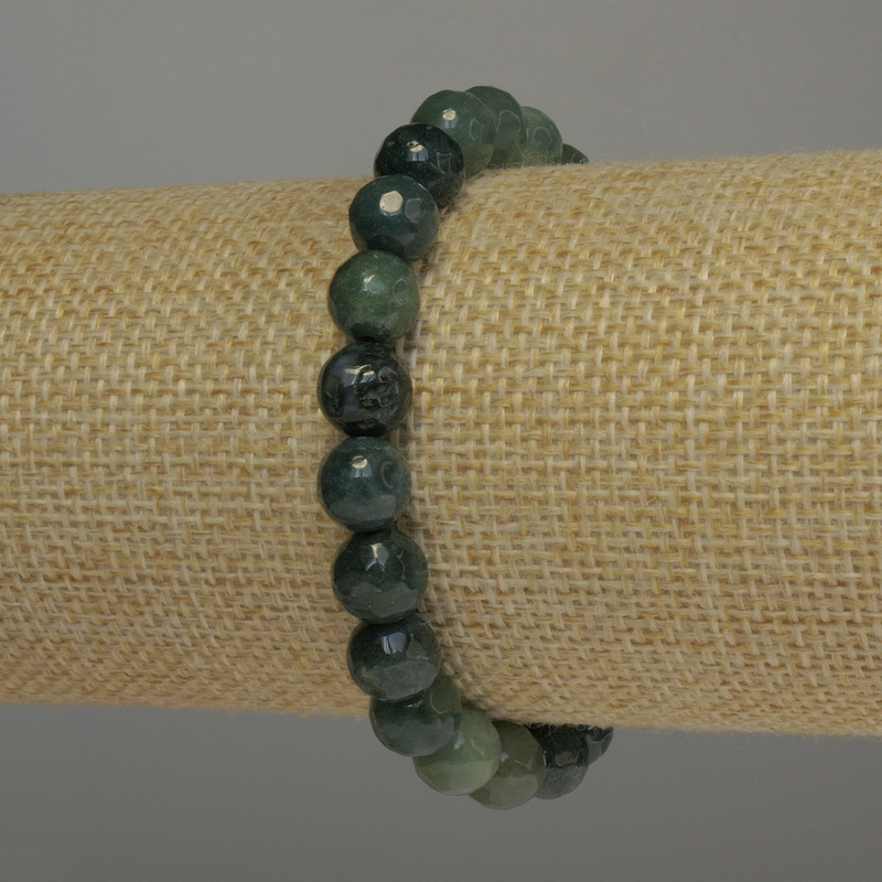 Armband aus grünem Jaspis, facettierte Kugeln, Durchmesser ca. 8 mm, Länge ca. 18 cm, elastische Schnur