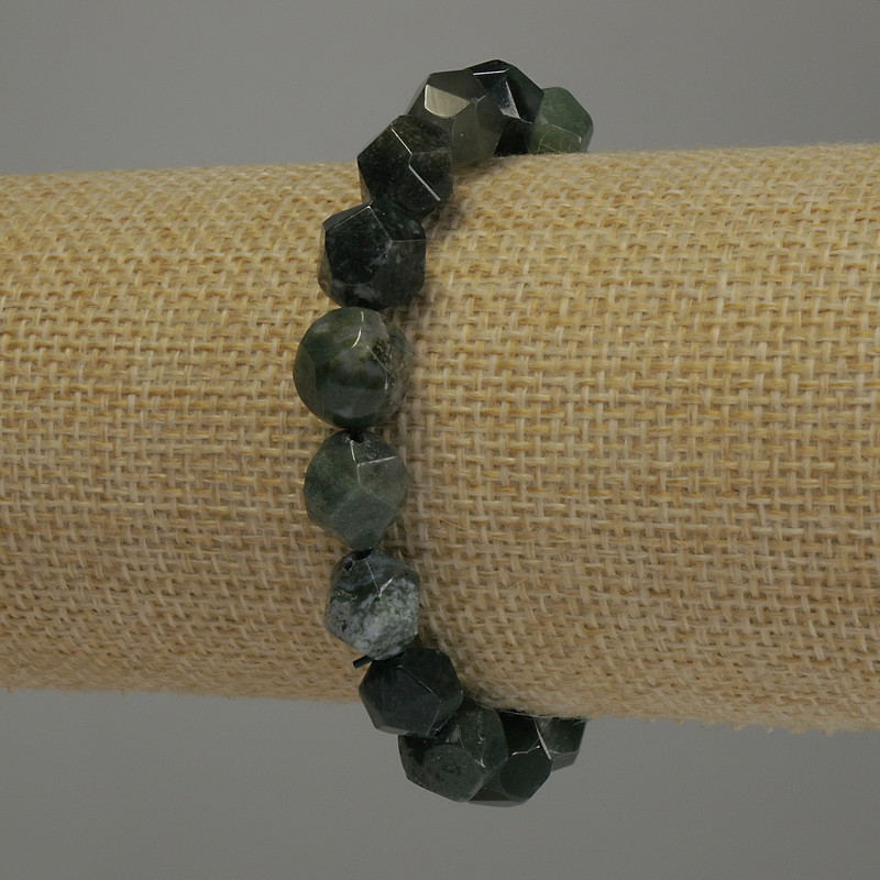 Armband aus grünem Jaspis mit facettierten Perlen, Durchmesser 10×8 mm, Länge 18 cm, Stretch-Armband