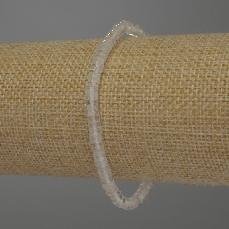 Armband aus Bergkristall Rondell, Durchmesser ca. 4,5×2 mm, Länge 18 cm Stretch