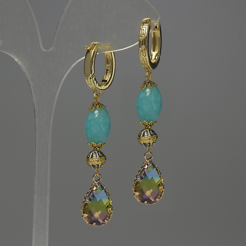 Ohrringe Aquamarin-Perle, Ø ca. 12 mm, Cloisonsemaille Ø ca. 7 mm, Kristallfassung 14×10 mm, Länge ca. 58 mm