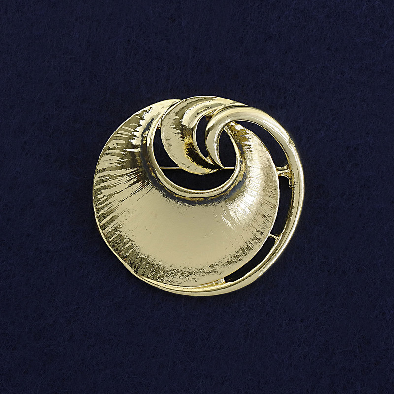 Brosche 'Akzent' aus goldfarbenem Metall, Durchmesser 40 mm+
