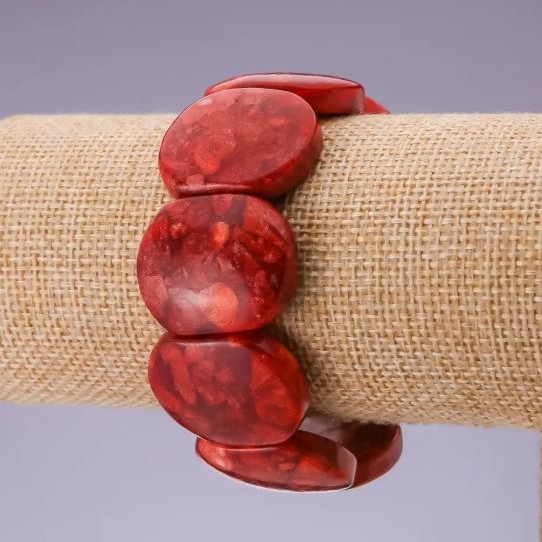 Armband aus Schaumkoralle, elastisches Band, Glied 28 × 24 mm, Länge 18,5 cm