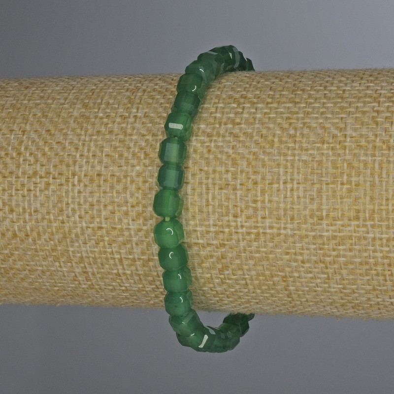 Armband Chrysopras, facettierte Würfel 5×5 mm, Länge ca. 18 cm, elastisch