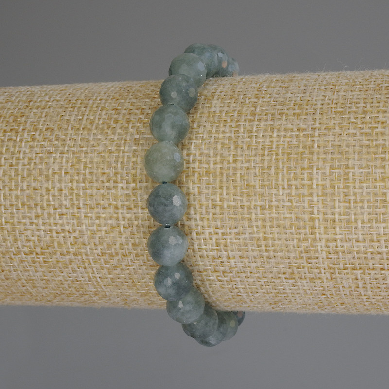 Armband aus Nephrit, facettierte Kugeln, Durchmesser ca. 8 mm, Länge 18 cm (Elastikband)