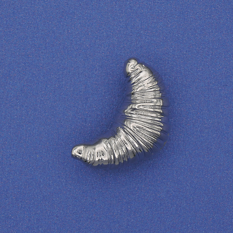 Brosche Croissant silberfarbenes Metall 24×13 mm+