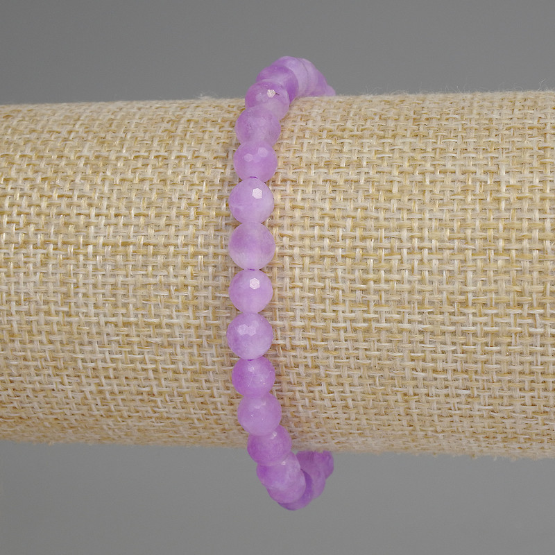 Armband Lavendel-Amethyst, facettierte Kugeln, Ø 6 mm, Länge ca. 18 cm, Stretcharmband