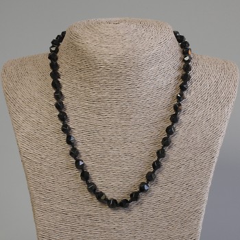 Halskette aus schwarzem Onyx, facettierte Perlen, Durchmesser ca. 8×7 mm, Länge ca. 50 cm, mit Verschluss