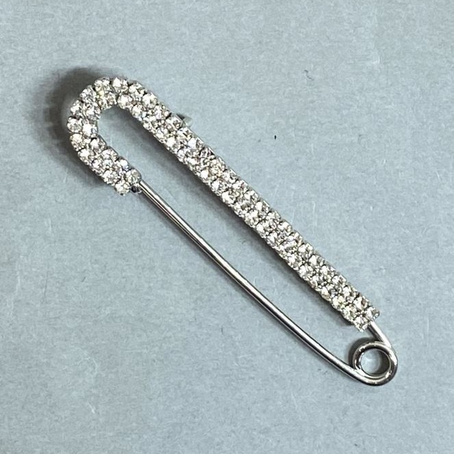 Brosche mit Nadel, weiße Strasssteine, 72×18 mm, Metallfarbe Silber