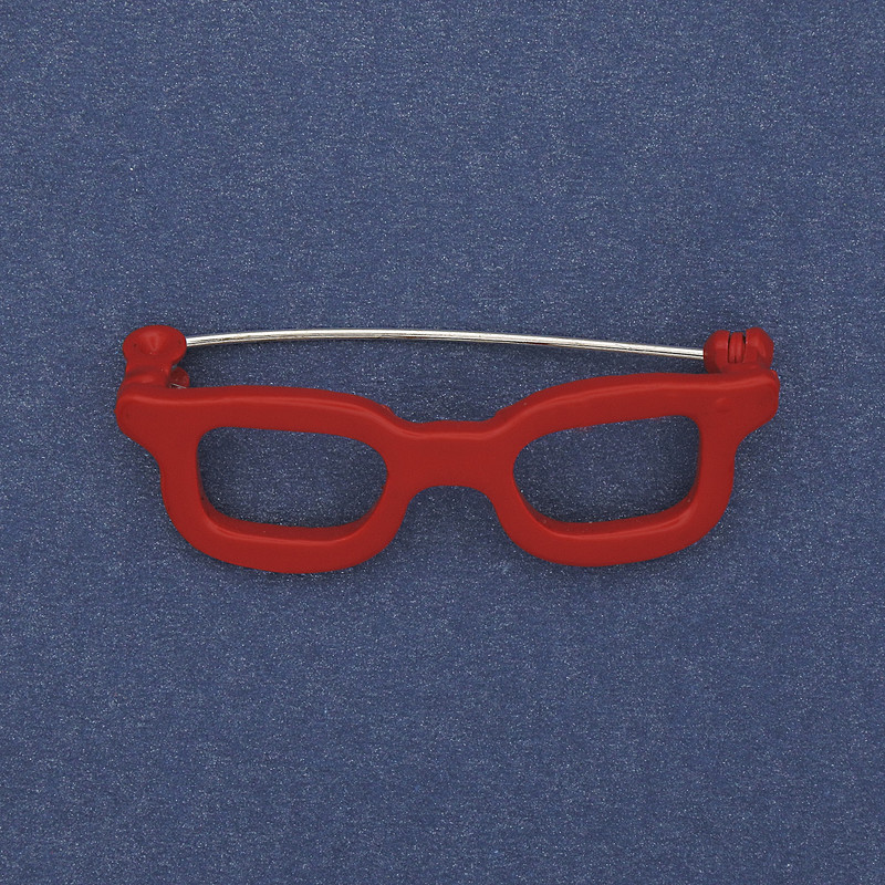 Brosche Brille rote Emaille silberfarbenes Metall 41×15 mm+