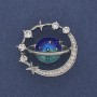 Brosche Planet – Emaille, weiße Strasssteine, silberfarbenes Metall, 30 mm+