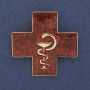 Anstecknadel-Anhänger Kreuz mit der Schlange über dem Kelch, rote Emaille, goldfarbener Metall 38×38 mm+