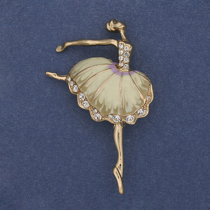 Brosche Ballerina, beige Emaille, weiße Strasssteine, goldfarbenes Metall, 35×56 mm+
