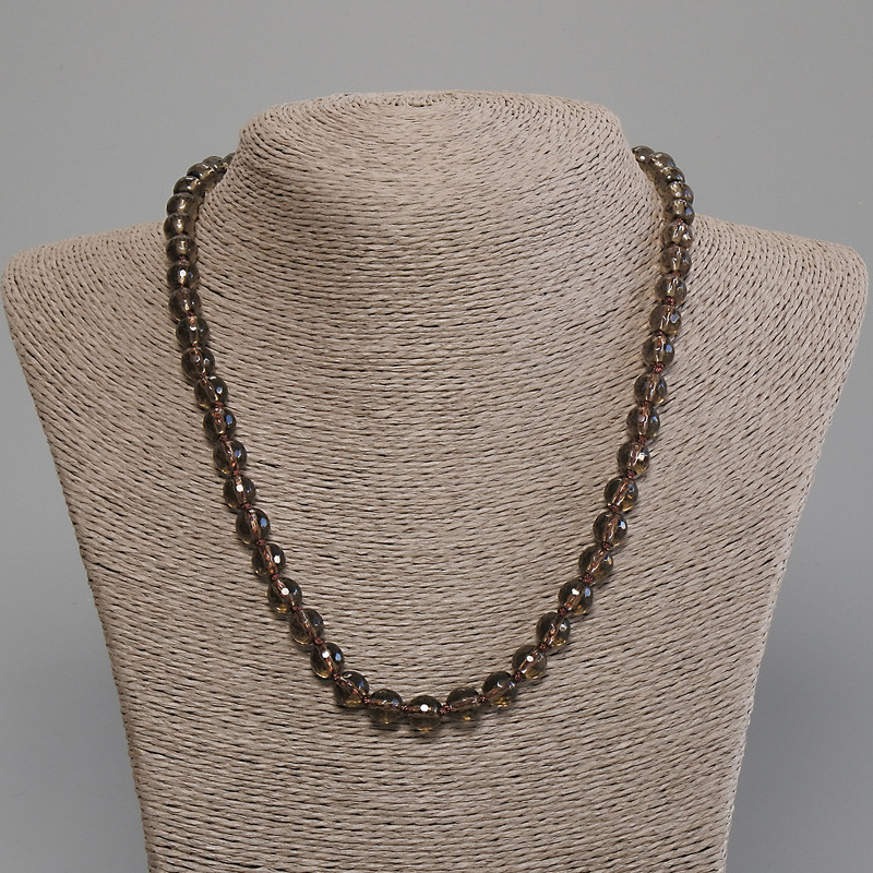 Halskette aus Rauchtopas, facettierte Kugeln, Durchmesser ca. 8 mm, Länge ca. 50 cm, mit Verschluss