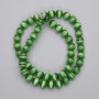 Grüne Katzenaugen-Perlen, synthetischer Stein, glatte Kugeln, Durchmesser ca. 8 mm, auf einer robusten Schnur, Länge ca. 39 cm+
