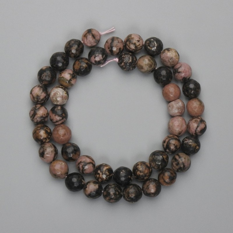 Rhodonit facettierte Kugelperlen, Durchmesser 8 mm ±, Länge 36 cm ±, auf einem Faden