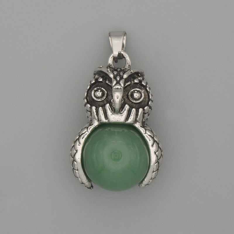 Anhänger Eule aus Nephrit, silberfarbenes Metall, Durchmesser ca. 30 × 20 mm, Länge ca. 37 mm