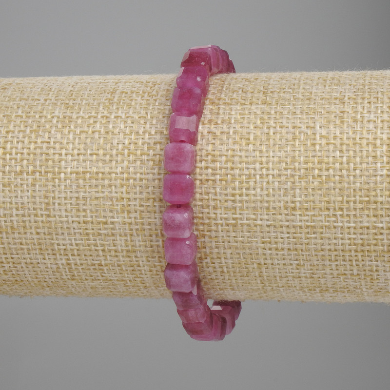 Armband Turmalin facettierte Würfel, 6x6 mm, Länge ca. 18 cm, Stretch-Armband