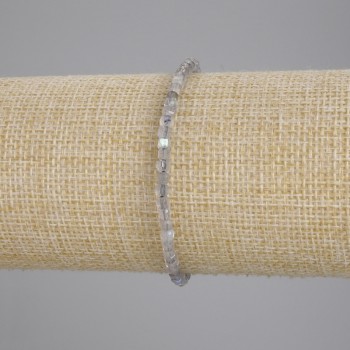 Armband aus Labradorit facettiert Kubik, Durchmesser ca. 3 x 3 mm, Länge ca. 18 cm, Stretcharmband