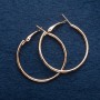 Ohrringe in Ringform, Durchmesser 6 cm, goldfarben