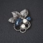 Brosche 'Blaubeere' Metallfarbe Silber, 4,5 cm