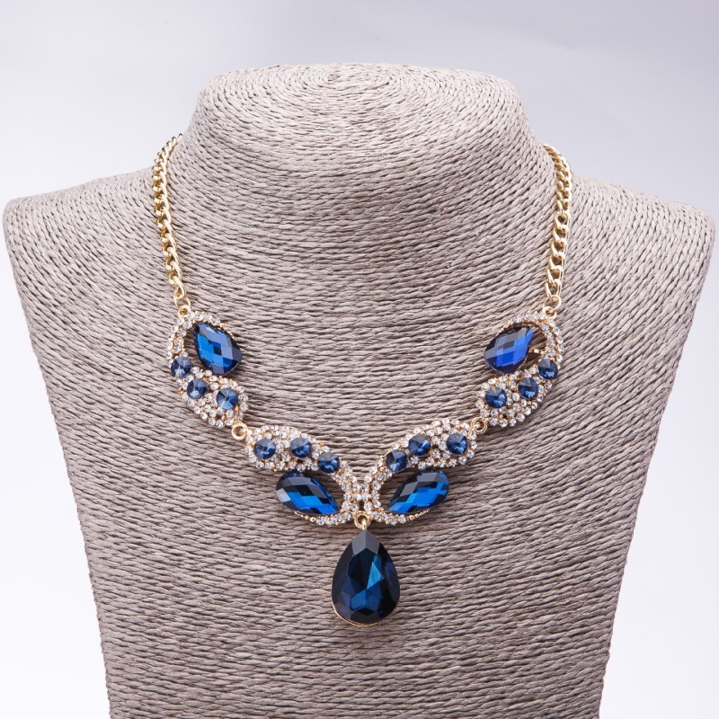 Abendcollier mit blauen Kristallen „Wertvolle Tropfen“, Länge 42–49 cm