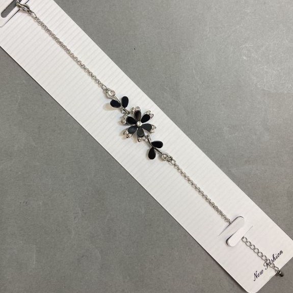 Armband Schwarze Blume, weiße Strasssteine, Durchmesser 19 mm, Länge 16–19 cm+