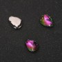 Preis pro Packung / 10 Stück. Aufgenähter Tropfenkristall mit Öse 7×10 mm grün-rosa