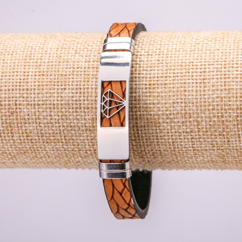 Armband mit Metall-Inlays, Länge 21 cm, Dicke 10 mm, Öko-Leder, braun, mit Verschluss